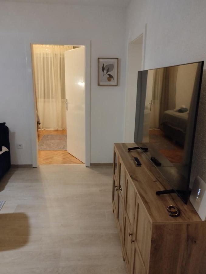 Foreks Apartman Apartment Makarska Exterior photo